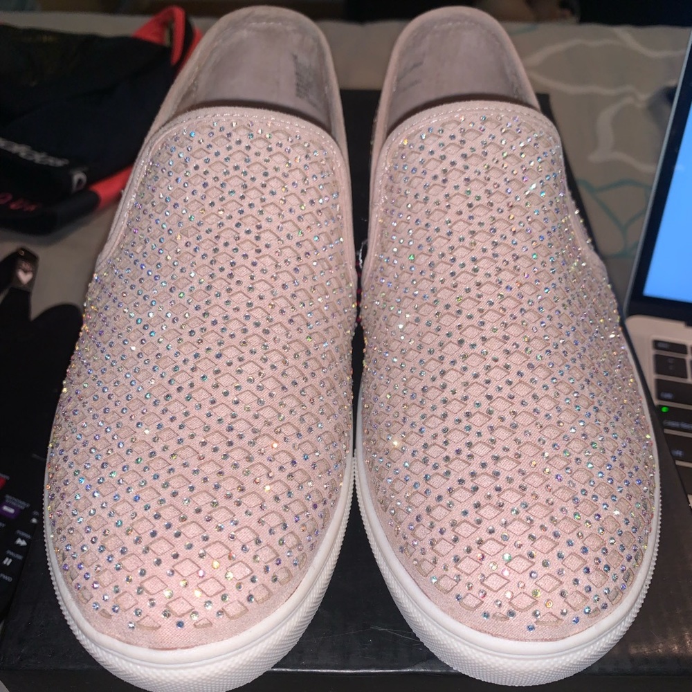 MATERIAL GIRL SLIP ON SHOES